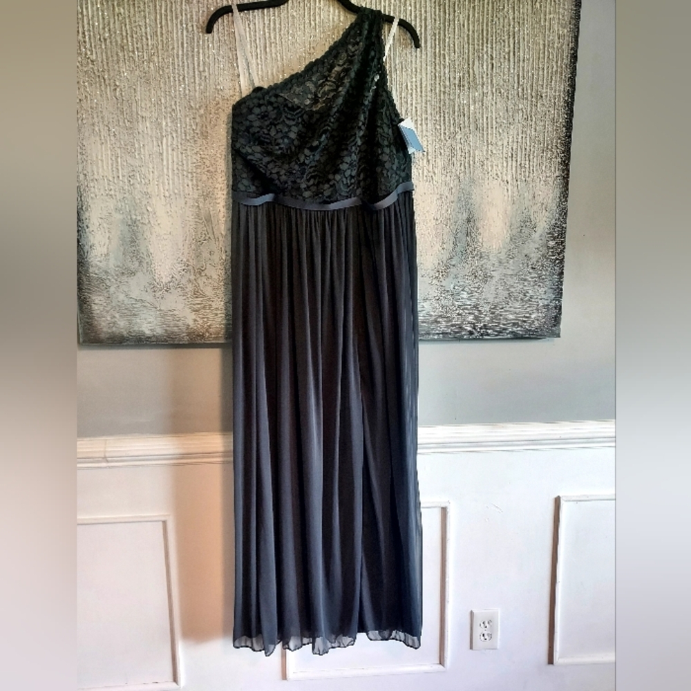 David's Bridal Gray Lace Chiffon Bridal Formal Maxi Dress Sz-18